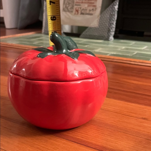 Red Tomato Ceramic Container - Picture 9 of 9